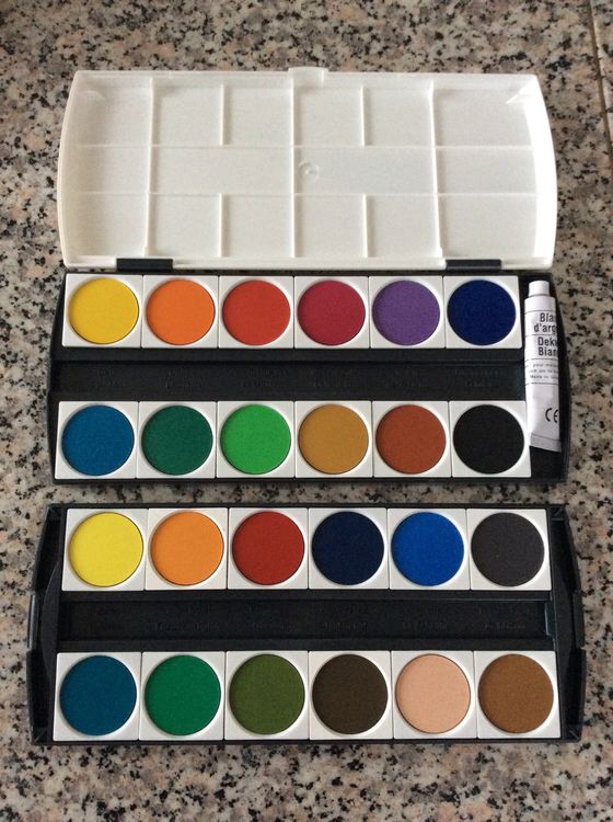 Pelikan Farbkasten K24 inkl. Deckweiß, 24 Farben – Brix & Wolf
