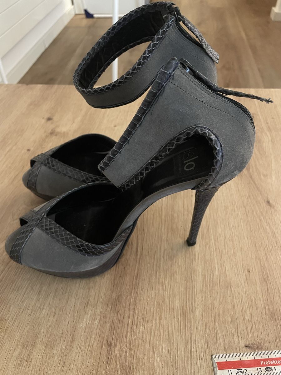 Scarpe da donna: Sandali estivi SLD gr. 38 – Usato da Dietwil venduto da pao_q5hy 5
