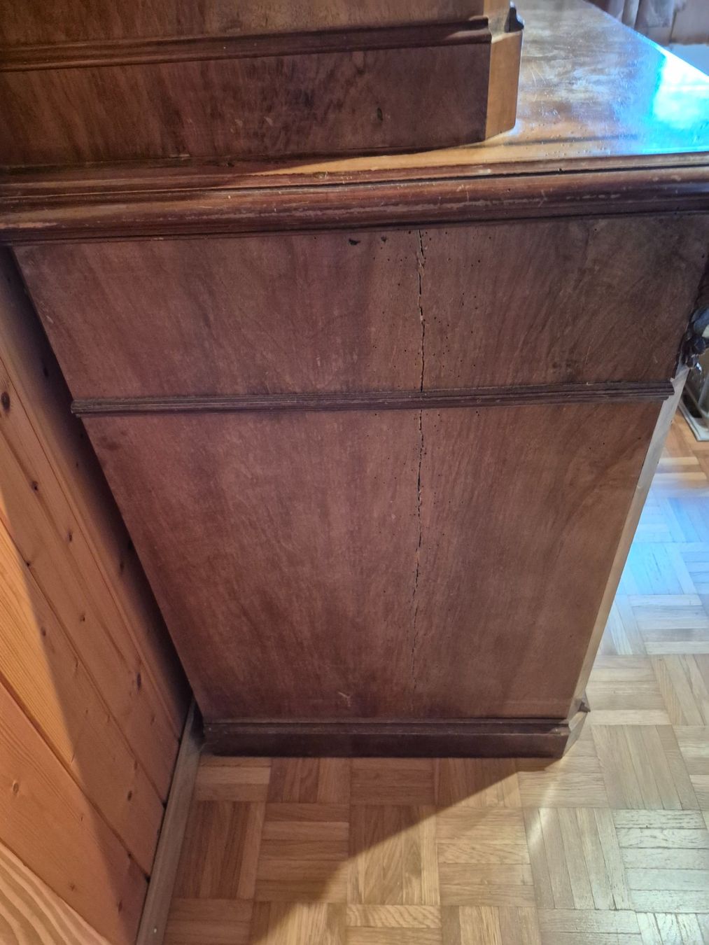 Armadi: Geschirrschrank – Usato da Stehrenberg venduto da ahb_9nb9 3