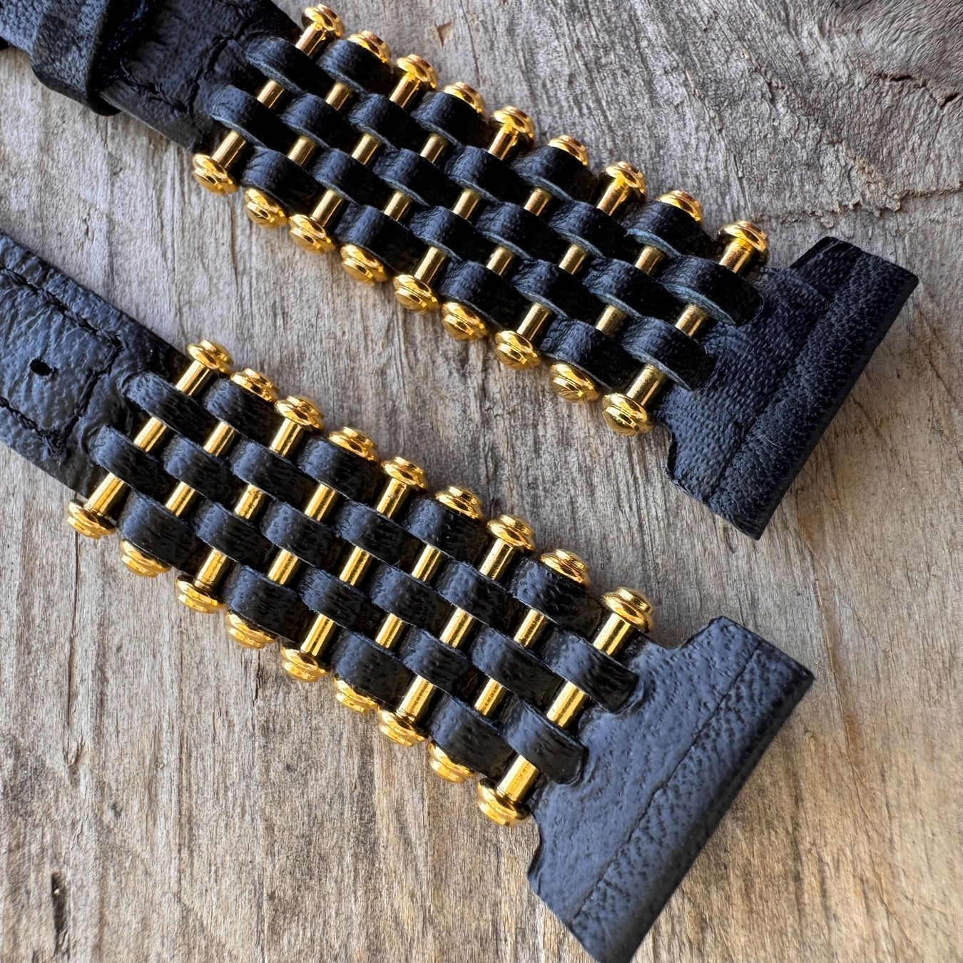 Armbänder & -reifen: Vintage NOS Decorative Leather Watch Strap 20mm – Neu (gemäss Beschreibung) aus Arzier-Le Muids von Avanna 1