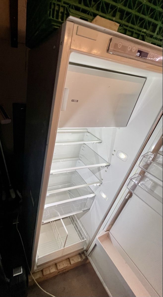 Frigoriferi: Kühlschrank V-zug 152cm – Usato da Eschenz venduto da woniek 3