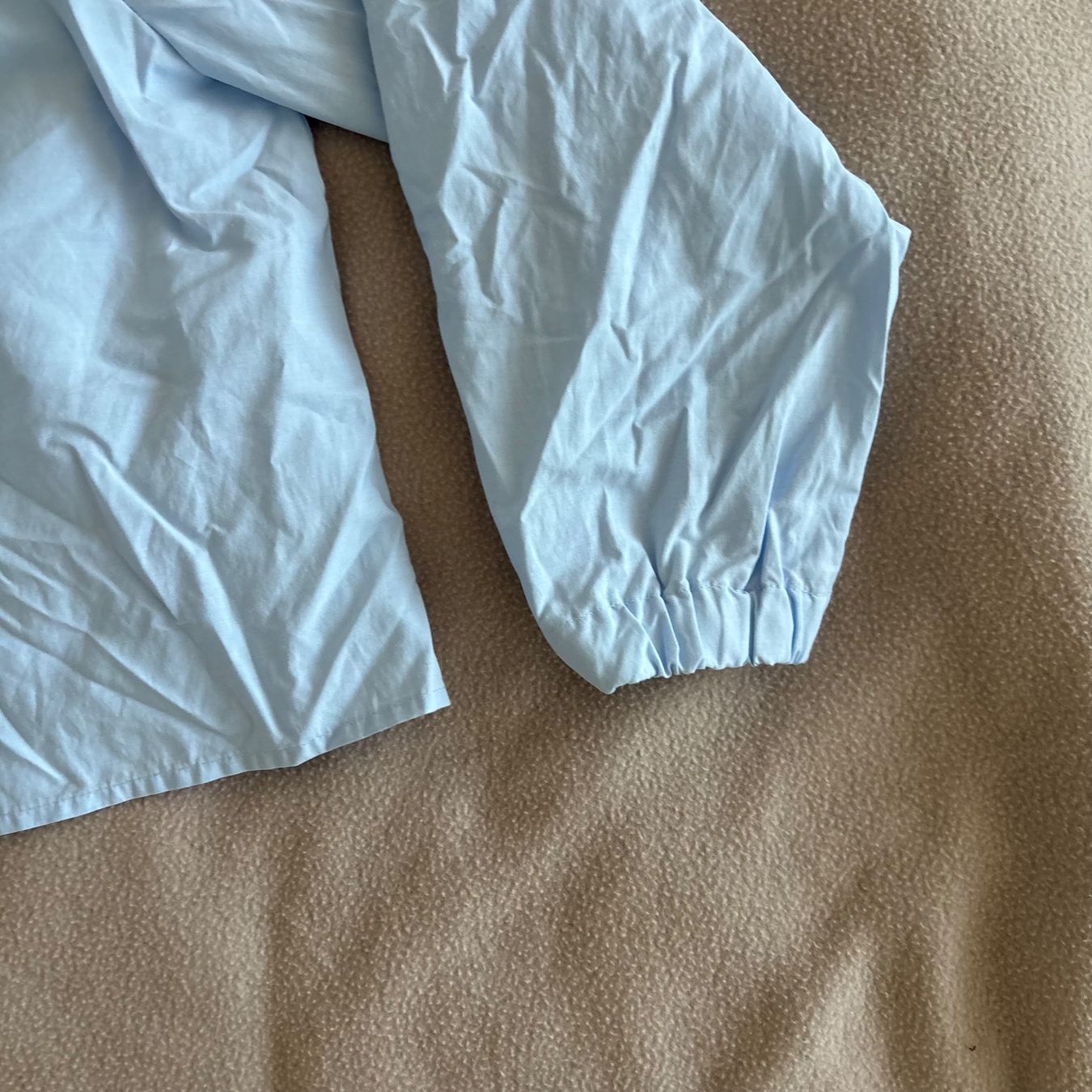 Bershka Camicette: Blouse bleu Bershka jamais portée – Nuovo e nell'imballaggio originale da  venduto da  4