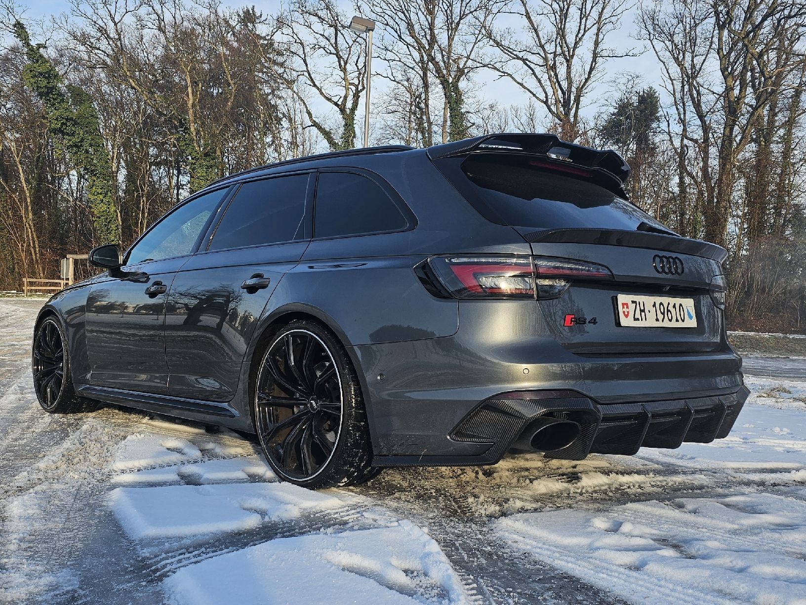 Spannende Audi Rs4 Gebraucht Bilder