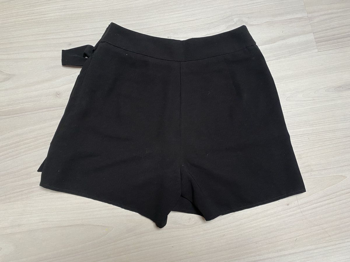 Dorothy Perkins Pantaloni: Shorts mit Jupeteil xs – Usato da Steckborn venduto da smilla70 1