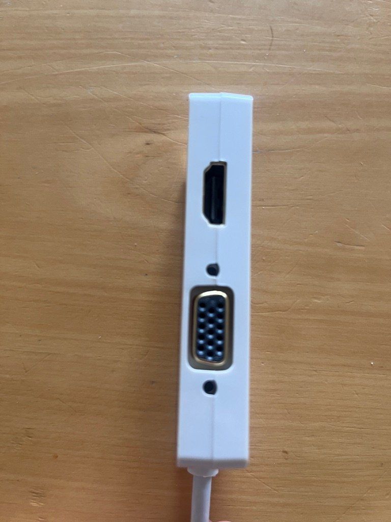 Lecteurs & Adaptateurs: Adaptor Apple Thunderbolt / VGA, HDMI, DVI – Neuf (Voir description) à Buchrain par Alcorn 1