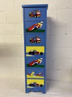 Kinderzimmer Kommode mit Flieger und Auto Motiven