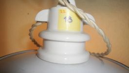 Kellerlampe mit Emaillierter Lampenschirm