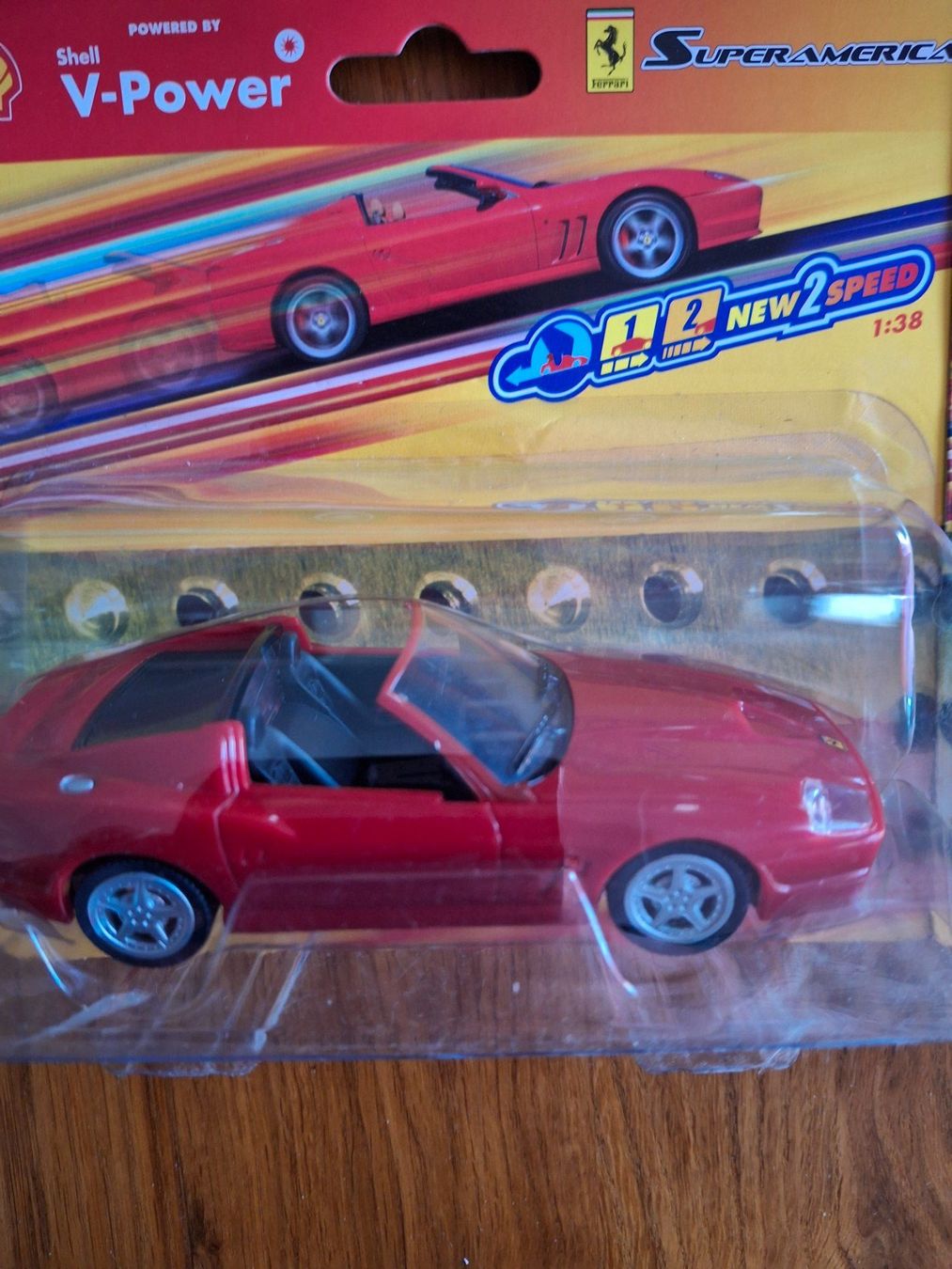 Ferrari Modellini d'auto: Offizielle Shell Ferrari Sammlerserie von 2006 – Nuovo e nell'imballaggio originale da Hasle b. Burgdorf venduto da Cefamo 2