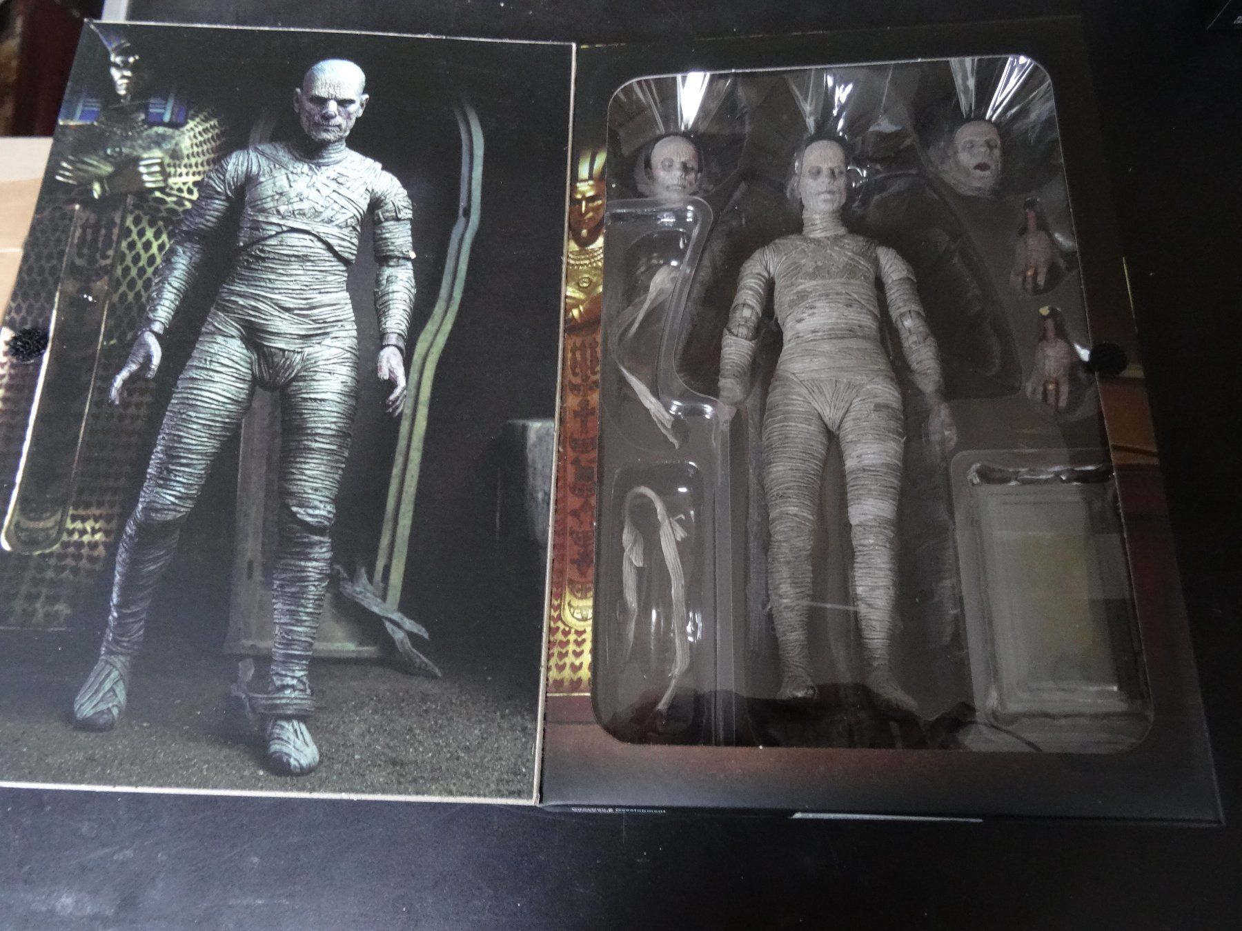 Figurines: Universal Monsters  Ultimate The Mummy NECA – Neuf avec emballage d'origine à Olten par Disc-Ausverkauf 1