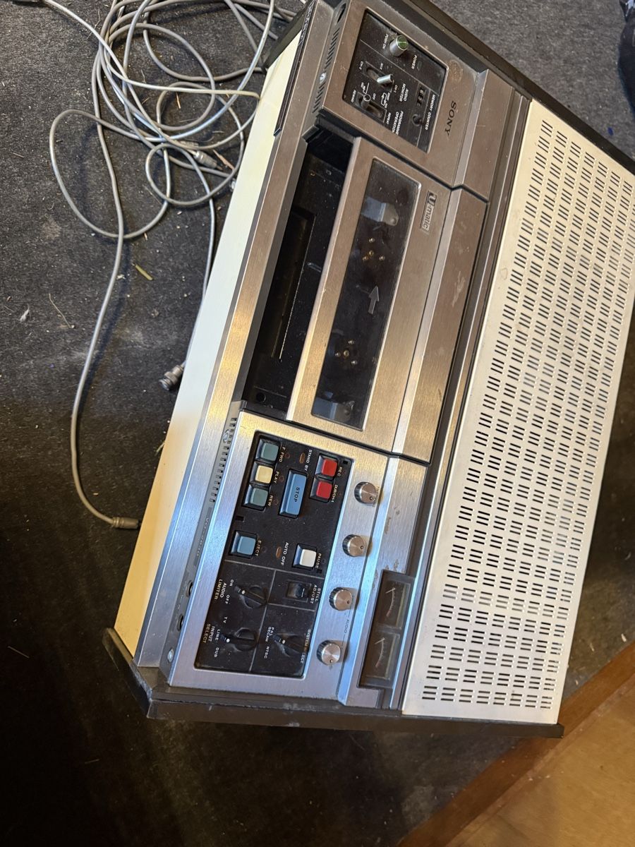 Sony Aufnahmegeräte: Sony Vintage Videorecorder – Gebraucht aus Horriwil von Carrera68 6