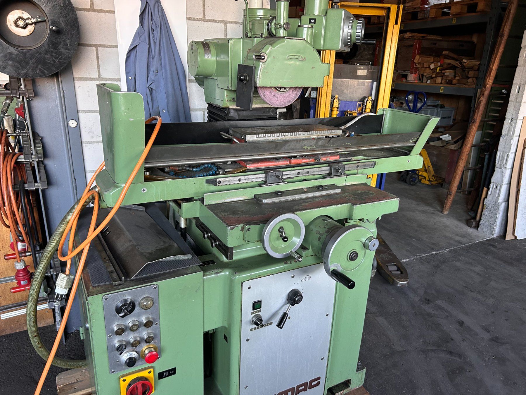 Smerigliatrici & Lucidatrici: Flachschleifmaschine JUNG SM 400 – Usato da Münchenstein venduto da fransch