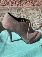 Damenschuhe Stiefeletten Schnürung braun Grösse 39