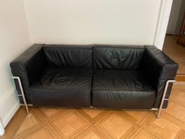 Le Corbusier LC2 Zwei-Sitzer Sofa  Replika