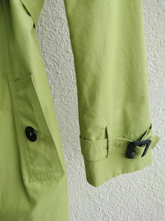 Cappotti: Trenchcoat  – Usato da Brunegg venduto da ingridhirsiger 1