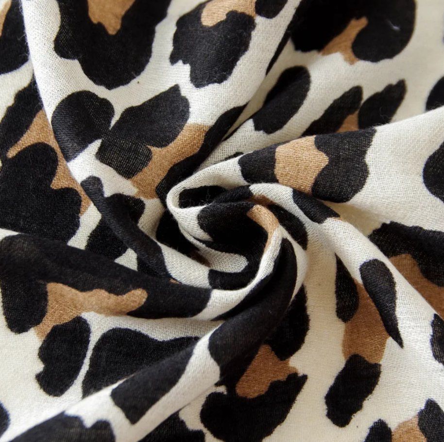 Foulards, Tücher & Schals: Écharpe léopard pour dames, Châle fin, grande écharpe. – Neu und originalverpackt aus Biel/Bienne von Vianny77 3