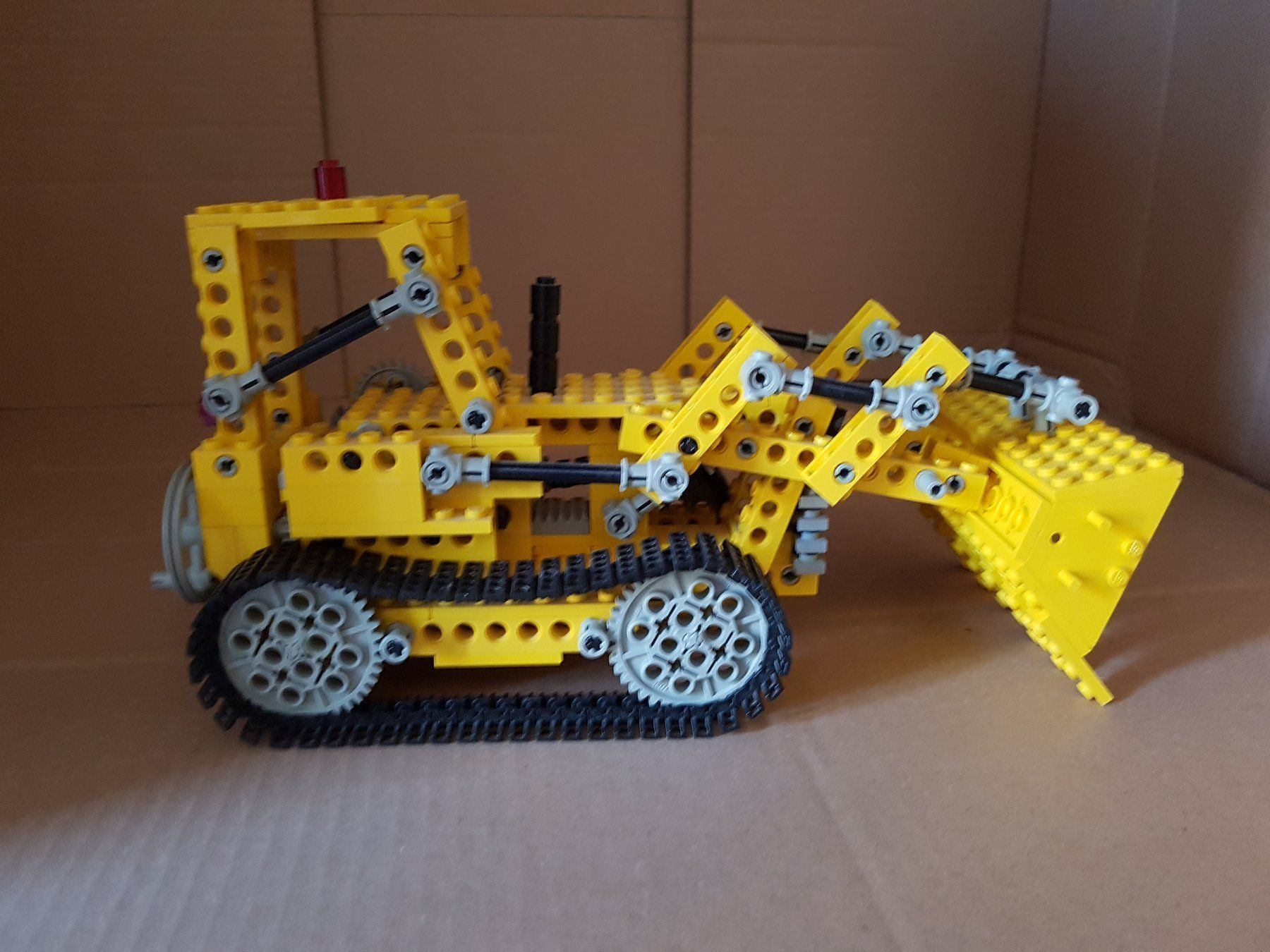 Lego Kit di costruzioni: 856 LEGO Technik Bulldozer – Usato da Sirnach venduto da Schte001 6