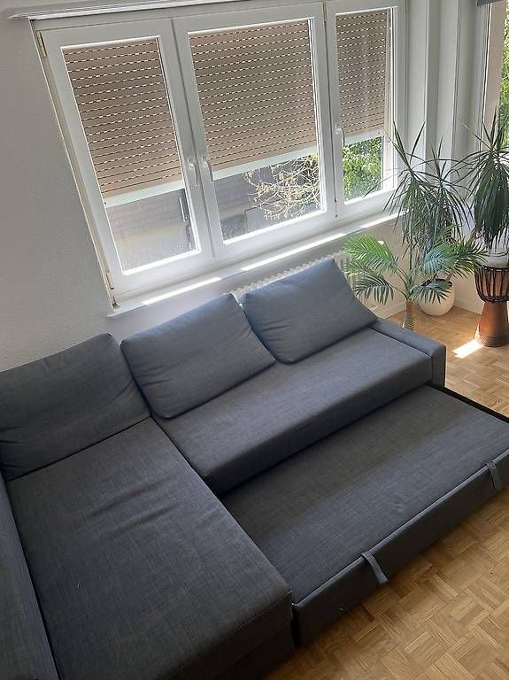 Ikea Sofas: IKEA FRIHETEN Ecksofa mit Schlaffunktion - grau – Gebraucht aus St. Gallen von Jannick_ 2