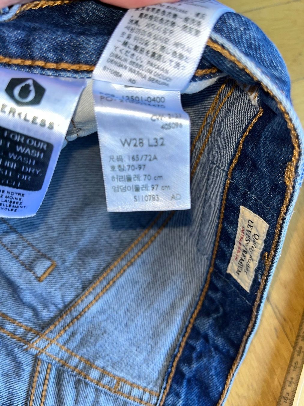Levi's Jeans: New LEVI'S 501 28 x 32 – Neu und originalverpackt aus Wilen b. Wollerau von rosmarin13 5