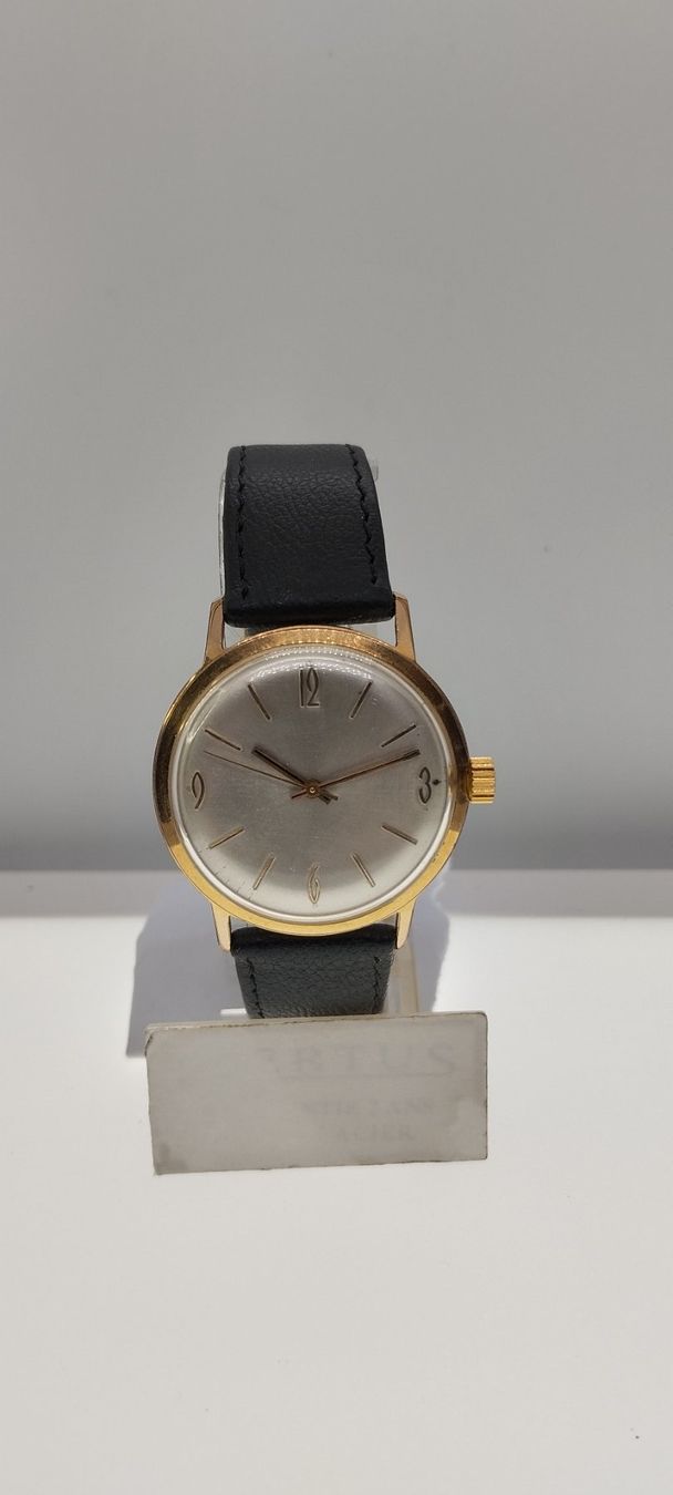 Orologi: Montre mécanique – Usato da La Chaux-de-Fonds venduto da jac_9llg 1