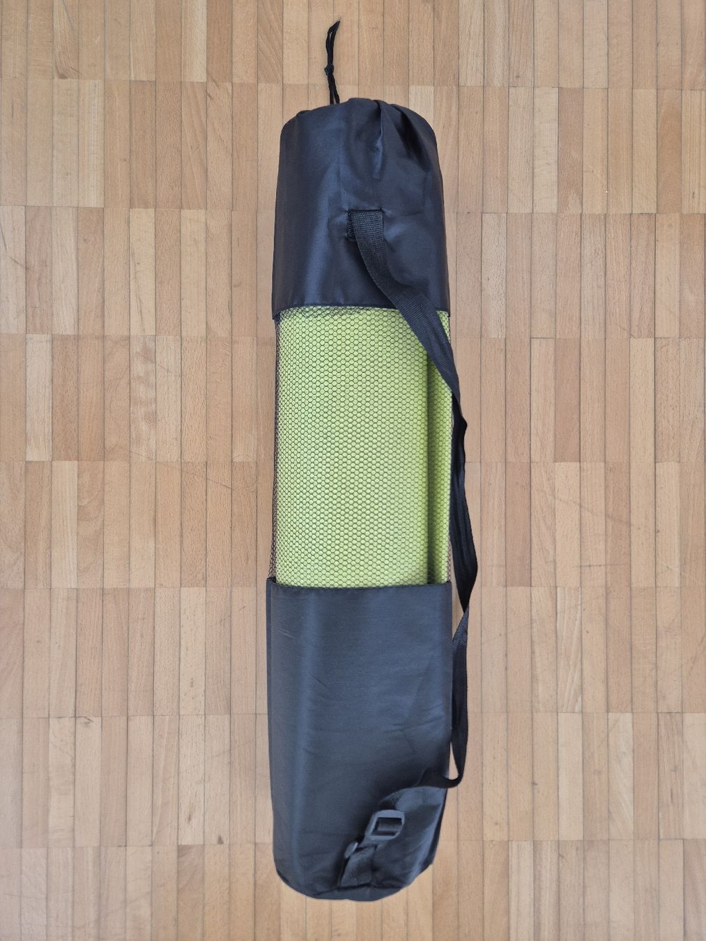 Tappetini fitness: Dünne Yogamatte – Usato da Baar venduto da Joia