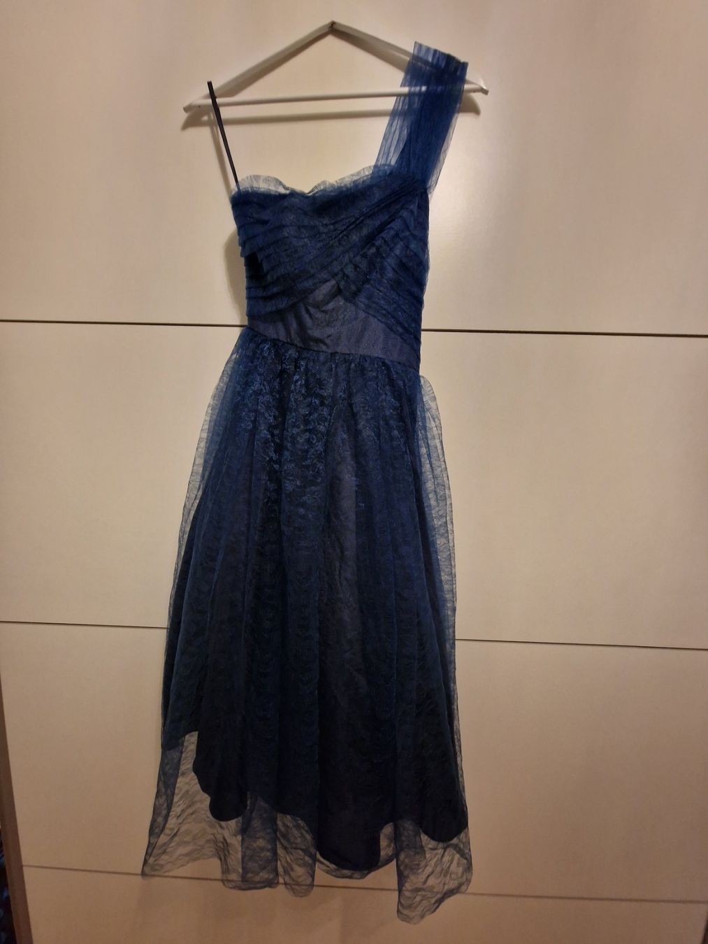 Kleider: NEUES Unique Vintage Cocktailkleid Gr.S – Neu und originalverpackt aus Zihlschlacht von Artemis92