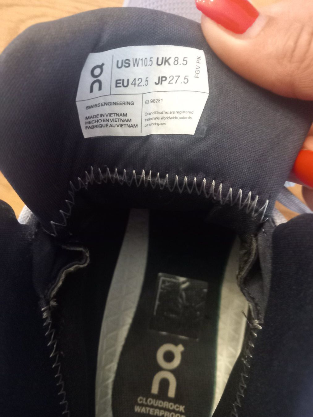 On Scarpe da donna: On Wanderschuhe lila – Usato da Buttwil venduto da K_und_K 7