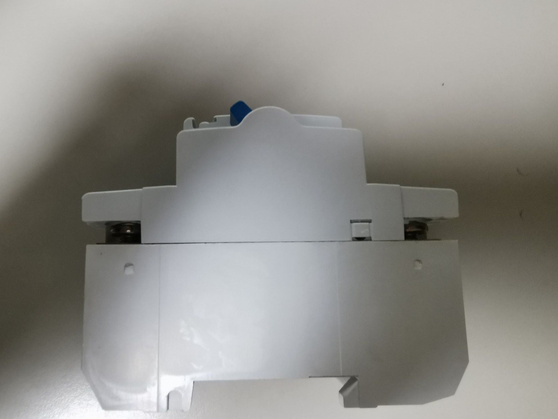 Legrand Interruttori: Legrand FI-Schutzschalter 4P 25A 30mA neu – Nuovo e nell'imballaggio originale da Bauma venduto da Baumgartner04 2