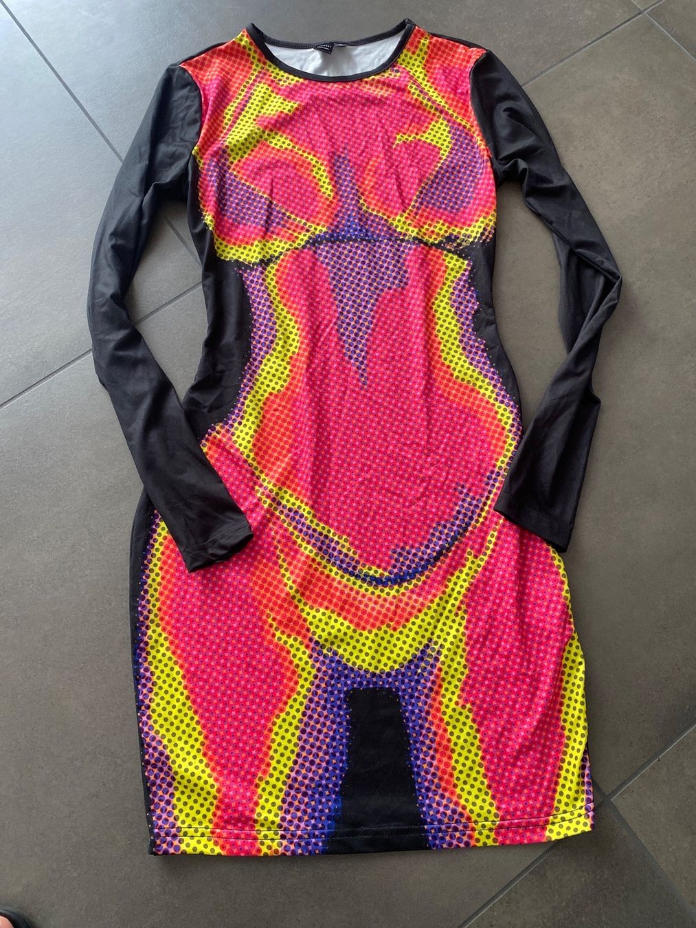 Shein Vestiti: Shein robe neuve taille XS – Nuovo (secondo la descrizione) da Delémont venduto da Ma_LoU.01