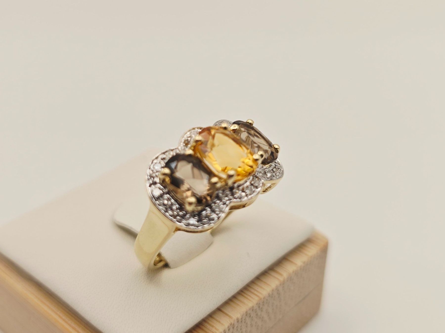 Ringe: Gold Ring 585 Gold 14KT Rauchquarz Citrin Brillanten Gr 53 – Neu (gemäss Beschreibung) aus Stein am Rhein von JuwelierSteinbock.CH 1