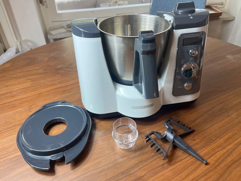 Küchenmaschine von Kitchenware (Gebraucht) in Zürich für CHF 12 – mit ...