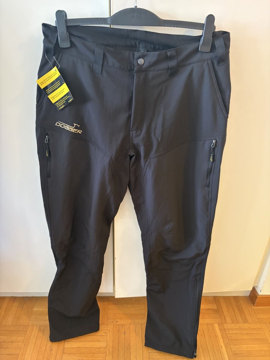 Dogger Pantaloni: DOGGER Softshell Pants Black Size L new – Nuovo e nell'imballaggio originale da Baden venduto da rau_5vtw