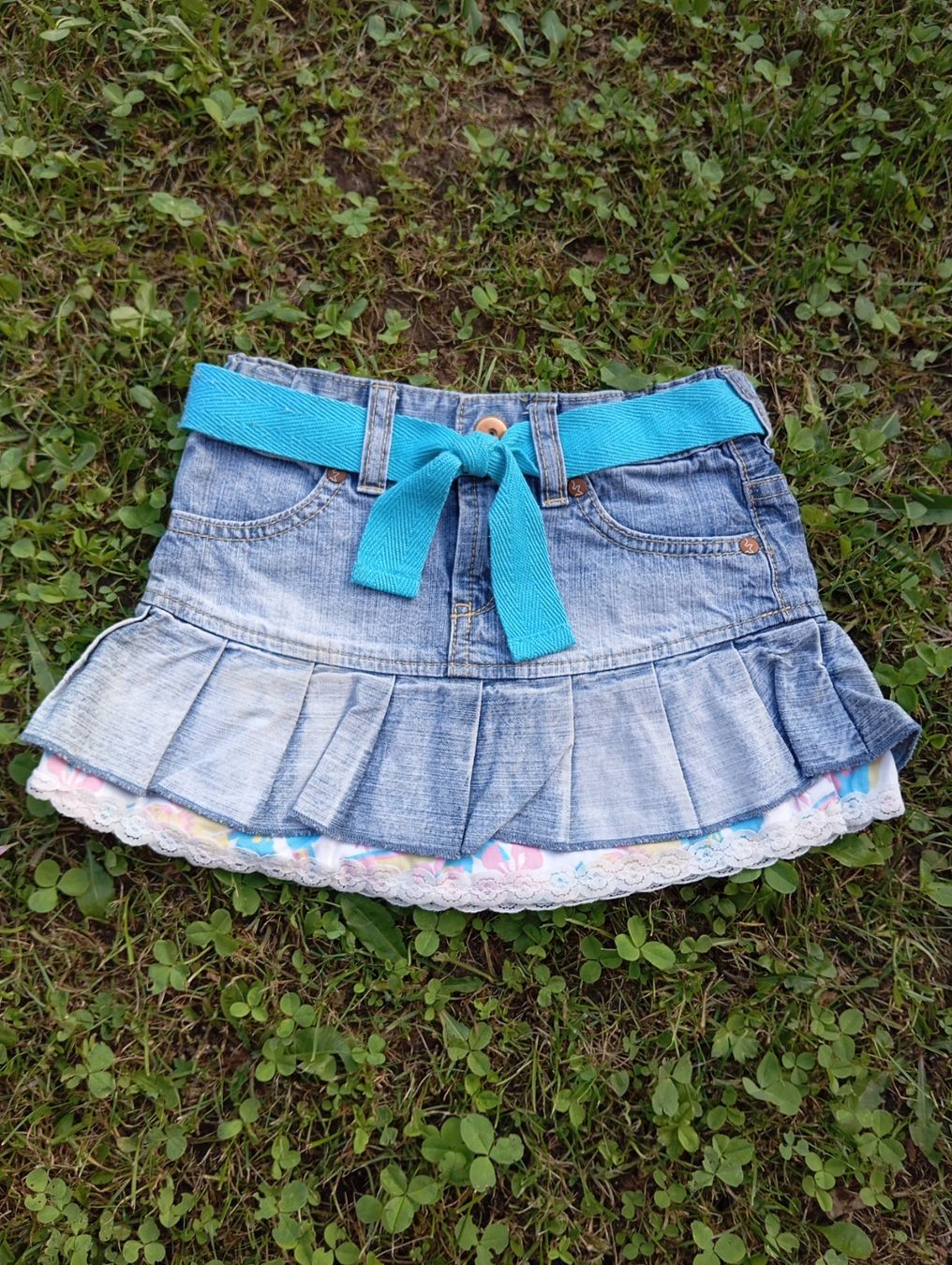 Vestiti & Gonne: Jeansrock Jupe mit Gürtel Gr. 98 – Nuovo (secondo la descrizione) da Zeneggen venduto da shemesh_