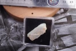 Opal Im Dösli      –Edelsteinstube Rausverkauf