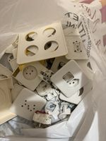 Schalter und Steckdosen mit Zubehör