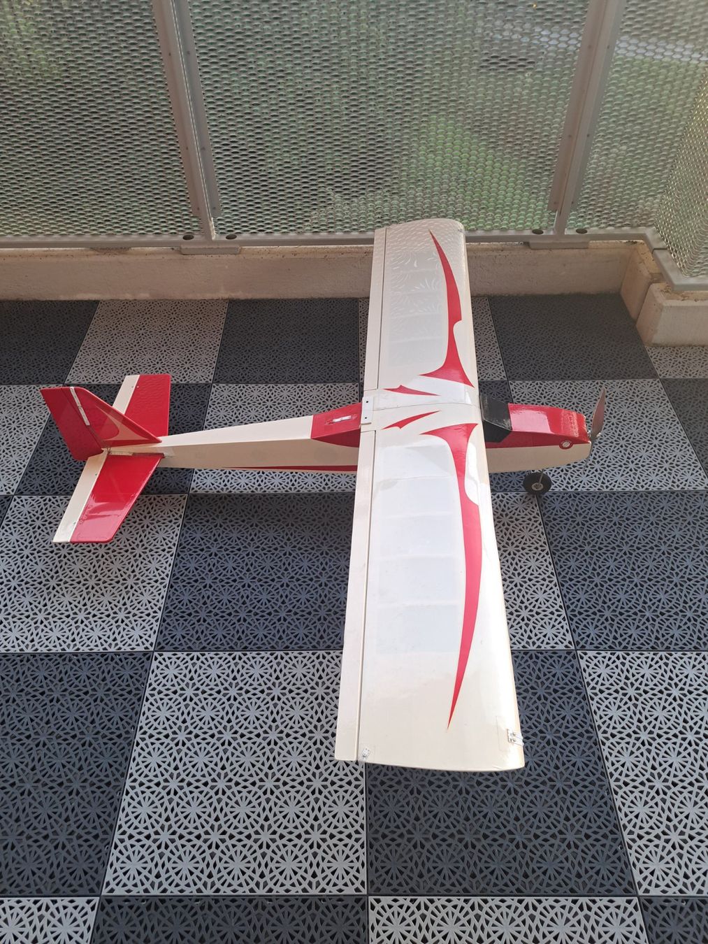 Kyosho RC Modellbau: Calmato EP 1400 RC Flugzeug – Gebraucht aus Duebendorf von Mauxus 1