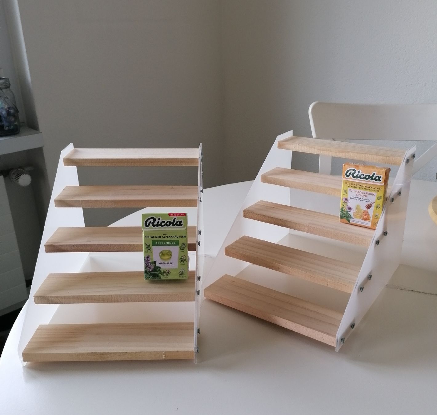 Altro in Decorazioni & Accessori: 2 Deko-Ständer – Usato da Uster venduto da Msilram