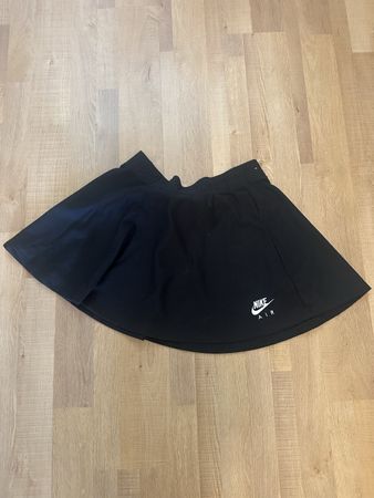 Nike Air Damen Sportrock Grösse L