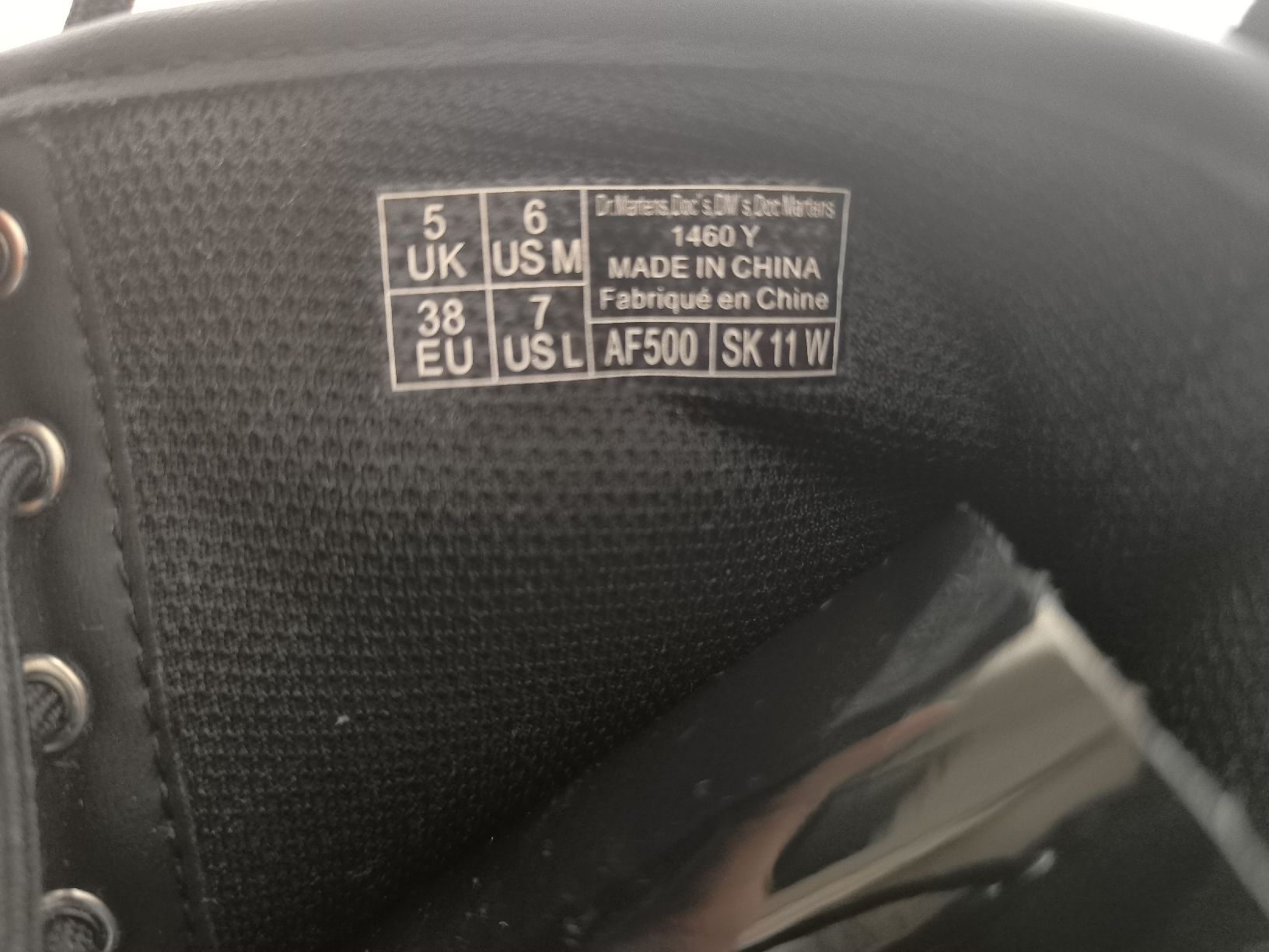 Dr. Martens Scarpe per ragazze: DR Mertens Schuhe nr38 – Usato da Buchs SG venduto da Cor-Pie 4