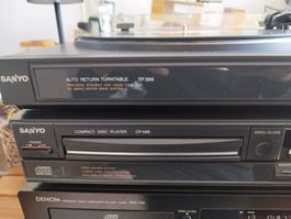 platine vinyle TP388 Sanyo et Lecteur CD Sanyo