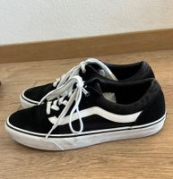 Herren-Sneaker von Vans in gutem Zustand.