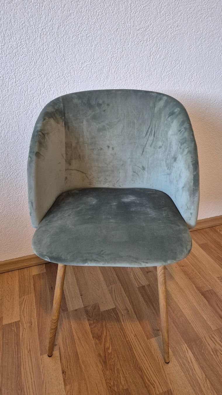 Sessel: Fauteuil design en velours. Prix à discuter. – Gebraucht aus La Chaux-de-Fonds von danydeneuch