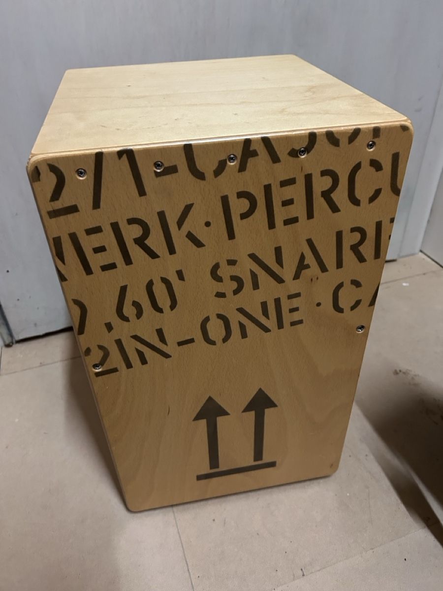 Musikinstrumente: Schlagwerk Percussion 2inOne Cajon  – Gebraucht aus Bern von jer_8bdp