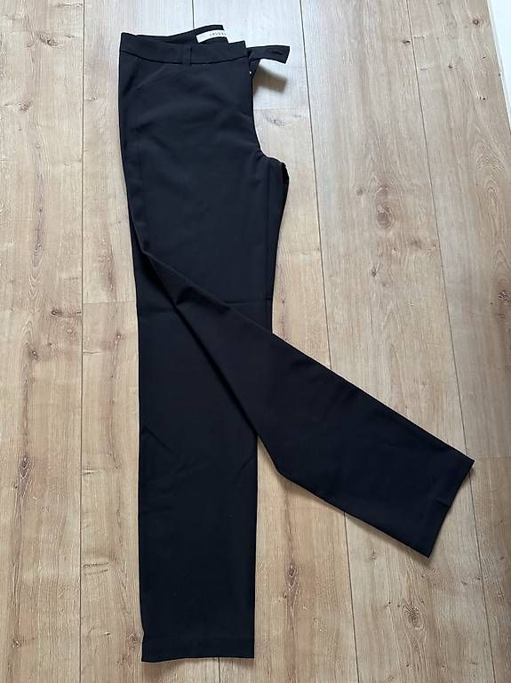 Pantaloni: Schwarze elegante Hose Gr.36 – Nuovo e nell'imballaggio originale da Hütten venduto da bri_kkp6 1