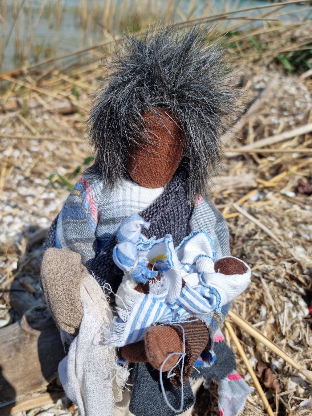 Statuette: Krippenfigur mit Baby von Hand gemacht – Usato da Kesswil venduto da mie_g89p 1