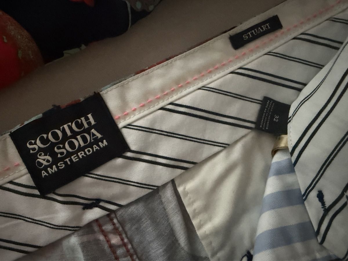 Scotch Soda Lotti di vestiti: Scotch & Soda Hemd und Shorts  – Usato da Bern venduto da howi72 1
