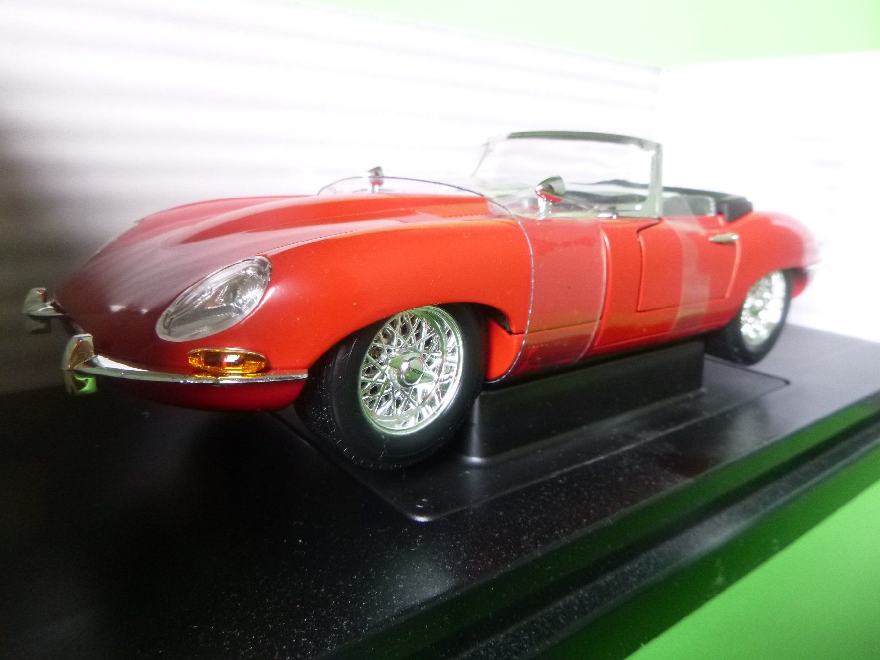 Jaguar Modellautos: Jaguar E-Type 1967 - Grandes Marques – Neu (gemäss Beschreibung) aus Chur von oriori 2