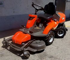 Husqvarna Rider R 316 TsX AWD Rasentraktor/Rasenmäher