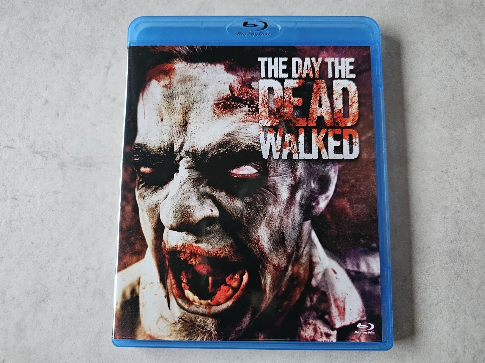 Tutti i DVDs: The Day The Dead Walked  /  Bluray – Usato da Schneisingen venduto da backstore24