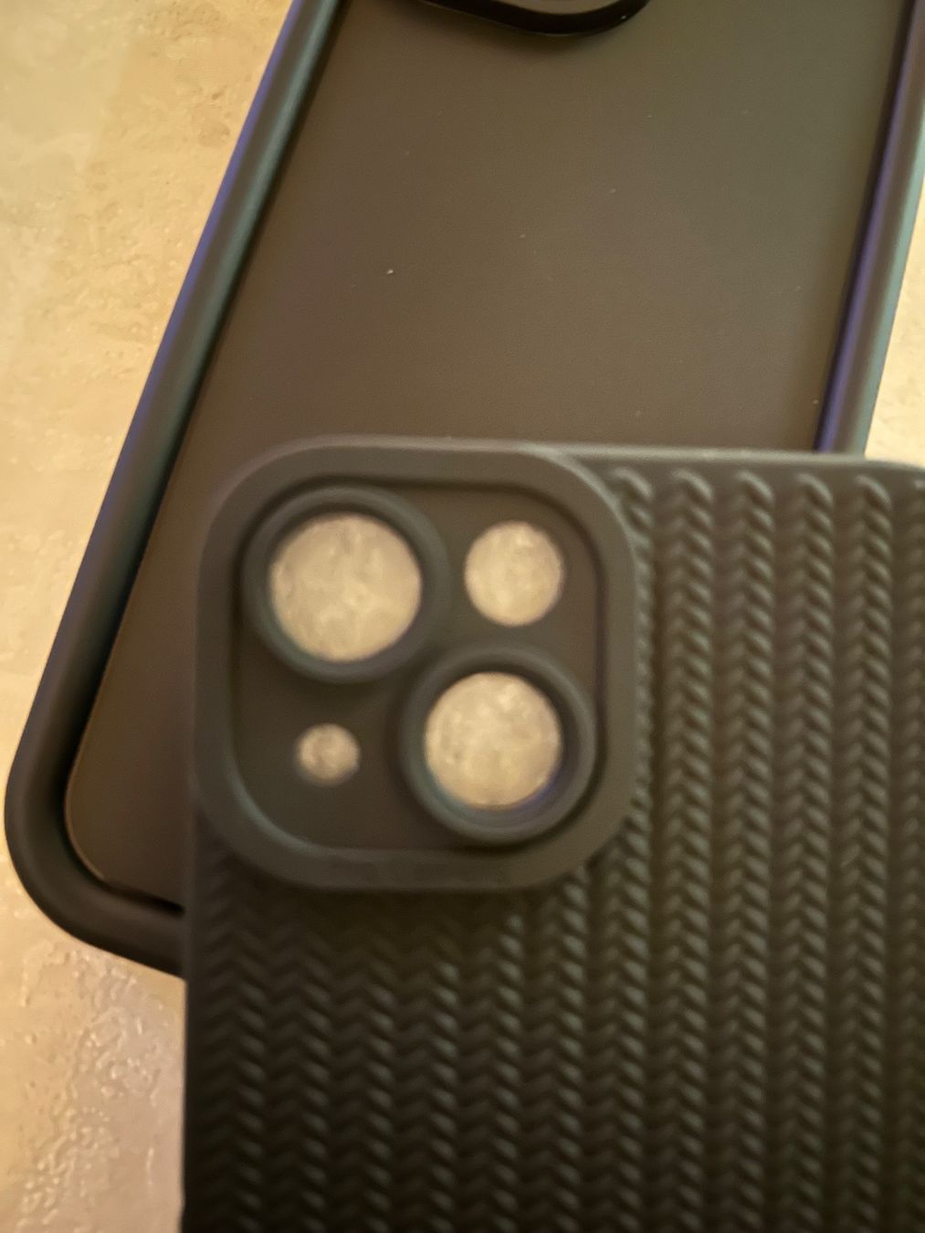 Apple Covers & Schutzfolien: Handyhüllen, Iphone 14, schwarz – Neu und originalverpackt aus Hallwil von Zoeizy 3