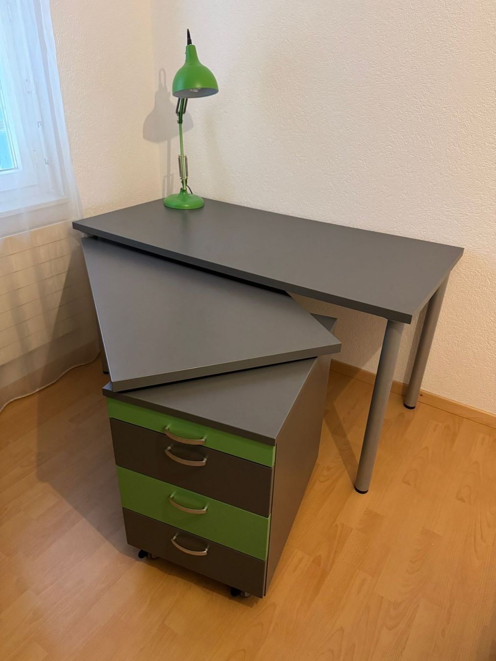 Scrivanie: Bureau articulé – Usato da Villars-sur-Glâne venduto da flo_697r 2